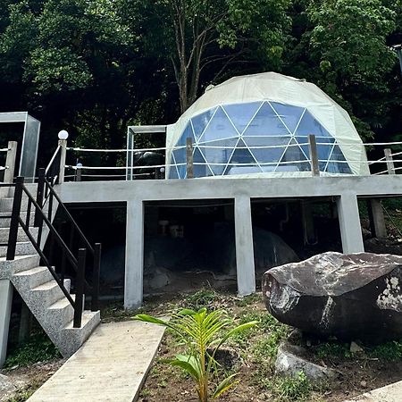 Dumba Bay Tioman Hotel Kampung Genting Екстериор снимка